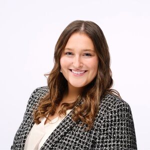 Meet your Posher, Francesca